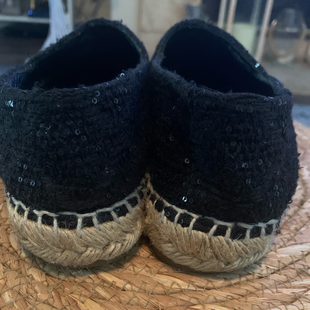 Chanel Interlocking Cc - image 6